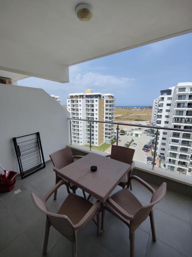 Aurelius Pool Apartments In Caesar Resort & Spa Perivolia tou Trikomou Bagian luar foto