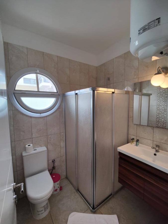 Aurelius Pool Apartments In Caesar Resort & Spa Perivolia tou Trikomou Bagian luar foto